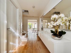 Entrance Hall- click for photo gallery